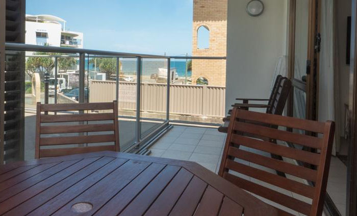 Merrima Court Holiday Apartments Ocean Views Kings beach Caloundra