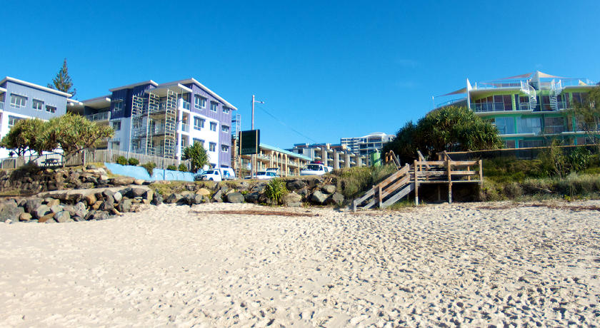 Merrima Court Holiday Apartments Kings Beach Caloundra Beachfront