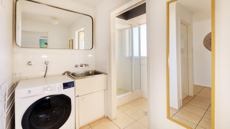 Unit 10 Kings Beach Caloundra Accommodation 8a