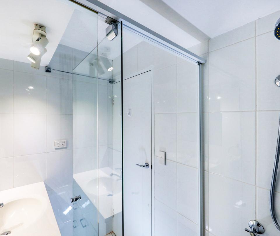 Unit 12 Kings Beach Caloundra Accommodation 6a