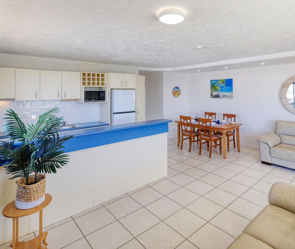Unit 16 Kings Beach Caloundra Accommodation 2a
