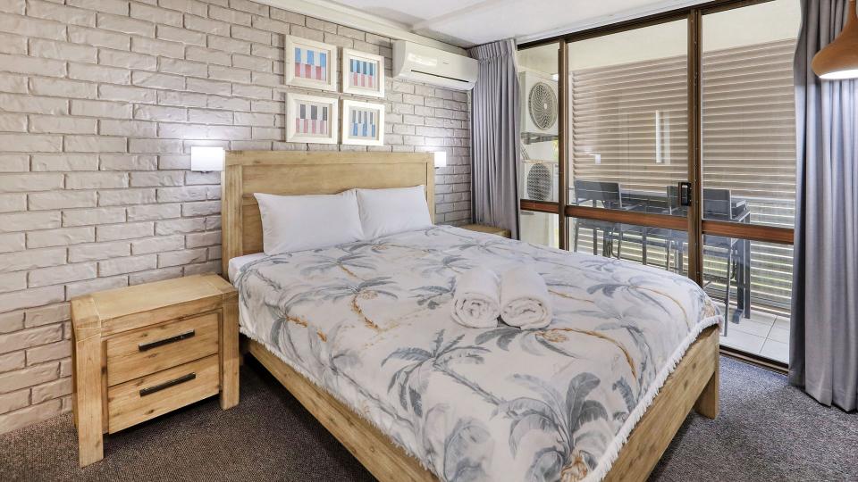 Unit 20 Kings Beach Caloundra Accommodation 4a