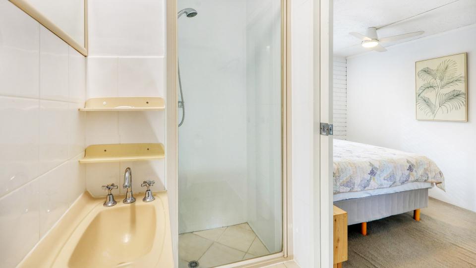 Unit 21 Kings Beach Caloundra Accommodation 8a