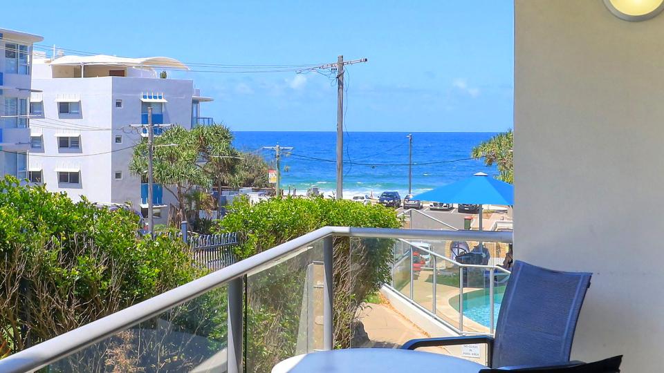 Unit 9 Kings Beach Caloundra Accommodation 3a